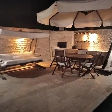 Oender فيلة Çeşme